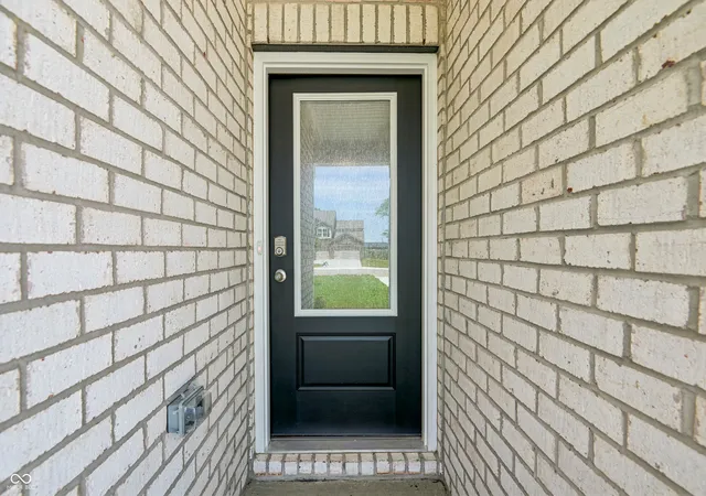 Photo 4 of Single family home for sale at 5751 Bancroft Dr, Pendleton, IN 46064 | MLS# 22089049 | Listing updated on 2026-09-23