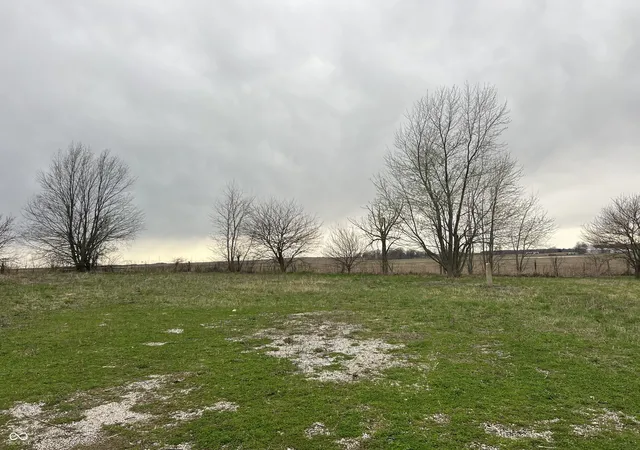 Homes for sale in Lizton, IN | 8000 N County Road 300 W, Lizton, IN 47949 | MLS# 22089156
