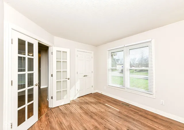 5th image of 7830 Indian Pointe Dr, Indianapolis, IN 46236 | MLS# 22089157