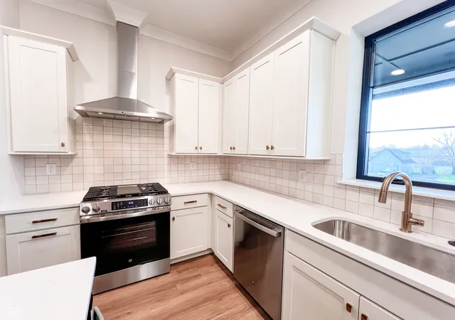 3rd image of 185 Midland Trace Loop, Westfield, IN 46074 | MLS# 22089250