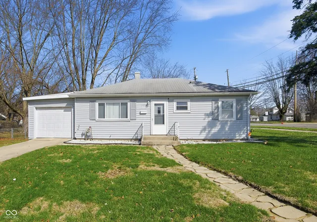 Homes for sale in Anderson, IN | 2502 Horton Dr, Anderson, IN 46011 | MLS# 22089311