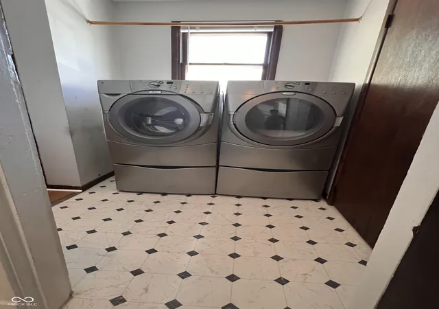 Photo 4 of House for sale at 625 Woodruff Pl Middle Dr, Indianapolis, IN 46201 | MLS# 22089333 | Listing updated on 2026-04-06