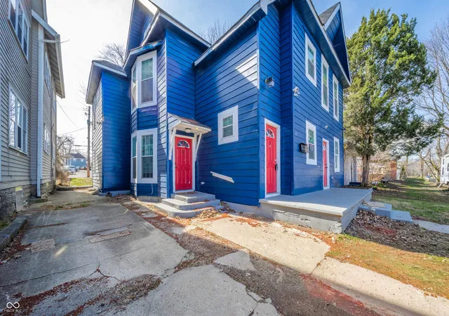 1st image of 319 Hst W 10th St, Anderson, IN 46016 | MLS# 22089447
