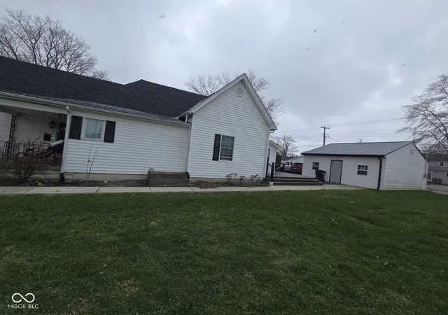 Homes for sale in North Vernon, IN | 423 S State St, North Vernon, IN 47265 | MLS# 22089569