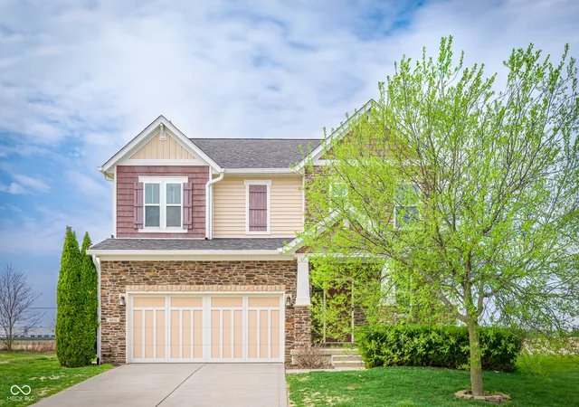 Homes for sale in Whitestown, IN | 4036 Poplar Dr, Whitestown, IN 46075 | MLS# 22089641