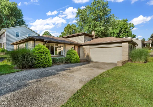 2nd image of 718 Highwood Ave, Greencastle, IN 46135 | MLS# 22089655
