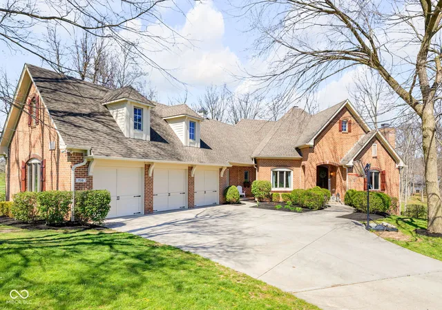 1st image of 710 Pebble Brook Pl, Noblesville, IN 46062 | MLS# 22089725