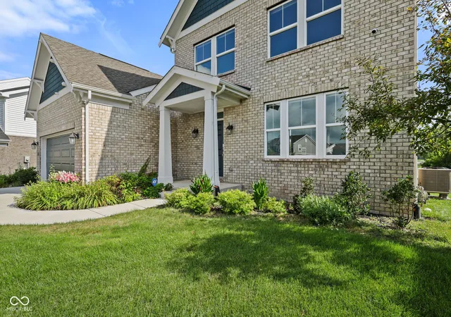 Photo 3 of Single family home for sale at 9962 Mosaic Blue Way, Indianapolis, IN 46239 | MLS# 22089750 | Listing updated on 2026-09-16