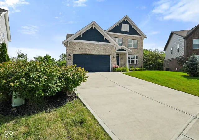 Photo 4 of Single family home for sale at 9962 Mosaic Blue Way, Indianapolis, IN 46239 | MLS# 22089750 | Listing updated on 2026-09-16