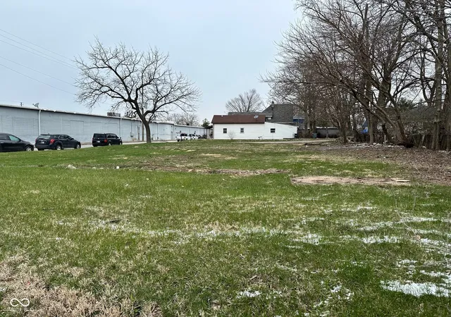 2nd image of 2502 Southeastern Ave, Indianapolis, IN 46201 | MLS# 22089754