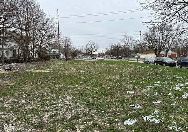 1st image of 2502 Southeastern Ave, Indianapolis, IN 46201 | MLS# 22089754