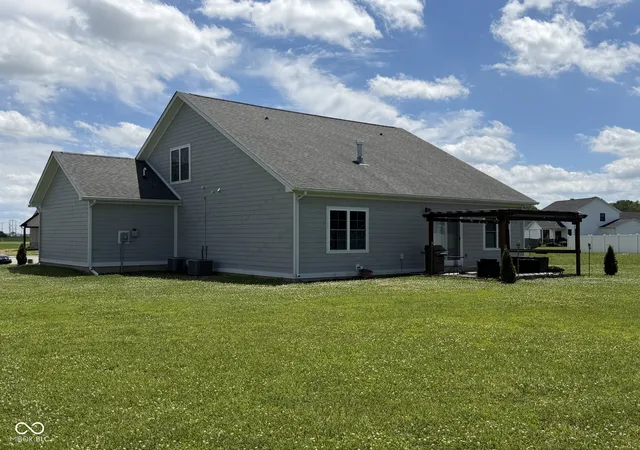 Homes for sale in Seymour, IN | 6804 Sunflower Ct, Seymour, IN 47274 | MLS# 22089822