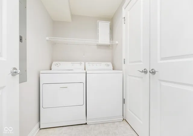 Homes for sale in Indianapolis, IN | 350 N Meridian St #401, Indianapolis, IN 46204 | MLS# 22089857