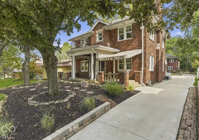 Photo 2 of Single family home for sale at 5527 N Pennsylvania St, Indianapolis, IN 46220 | MLS# 22089928 | Listing updated on 2026-10-28