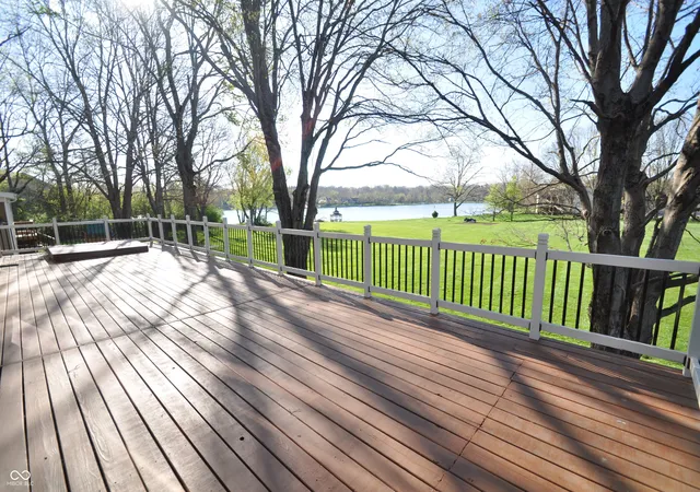 2nd image of 5305 Fall Creek Rd, Indianapolis, IN 46220 | MLS# 22090054