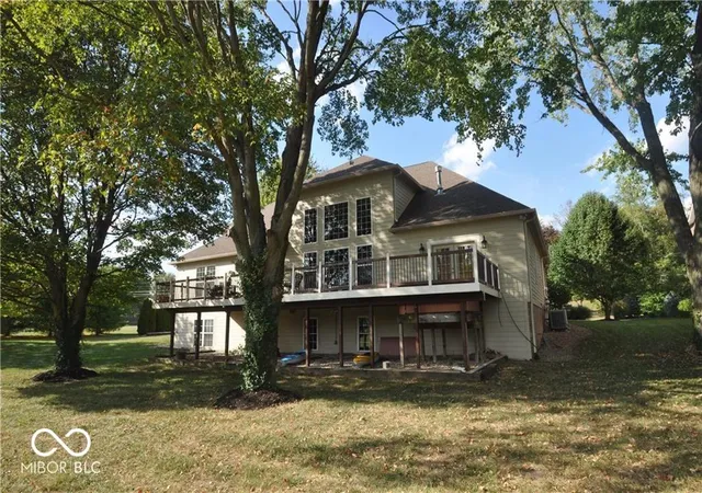 4th image of 5305 Fall Creek Rd, Indianapolis, IN 46220 | MLS# 22090054