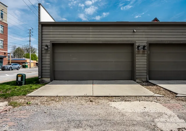 37th image of 2160 N Alabama St, Indianapolis, IN 46202 | MLS# 22090089