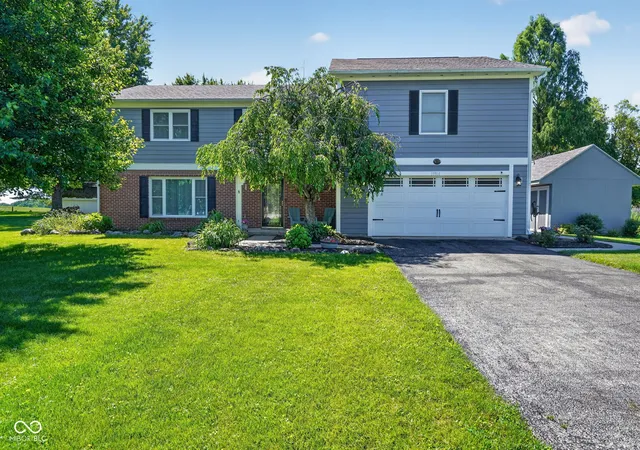 3rd image of 19910 State Road 37 N, Noblesville, IN 46060 | MLS# 22090162