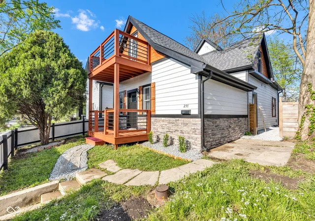 2nd image of 257 N Tacoma Ave, Indianapolis, IN 46201 | MLS# 22090355