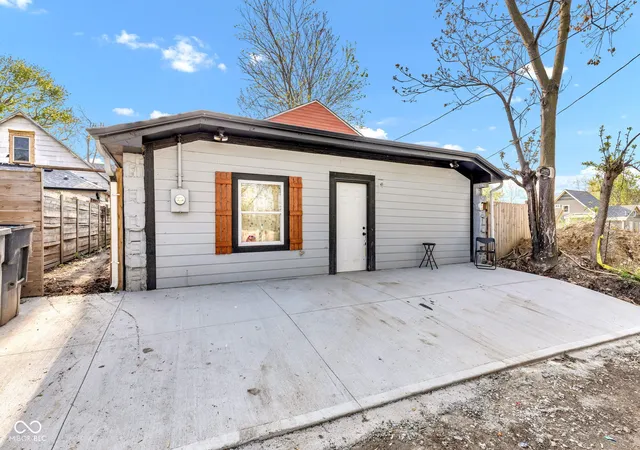 24th image of 257 N Tacoma Ave, Indianapolis, IN 46201 | MLS# 22090355