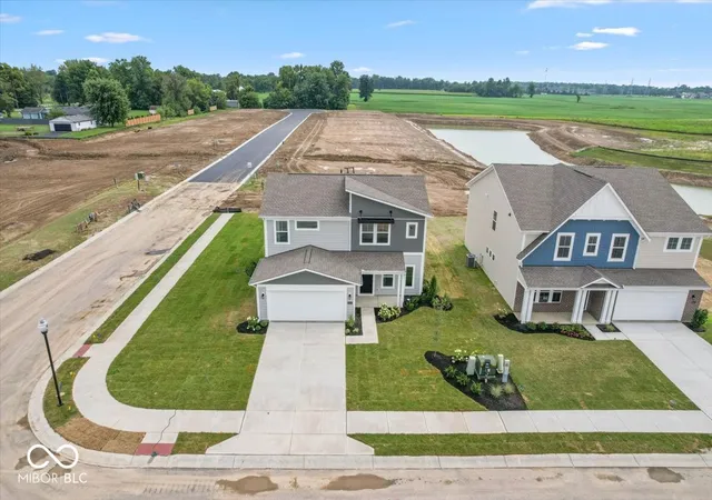 Photo 3 of Single family home for sale at 9547 Jadestone Way, Indianapolis, IN 46239 | MLS# 22090373 | Listing updated on 2026-10-07