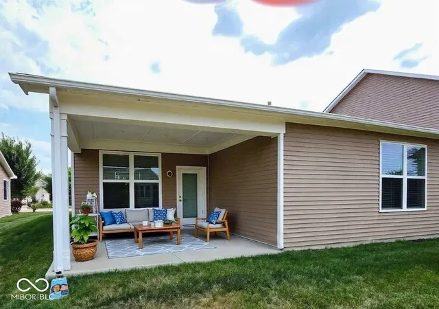 2nd image of 5108 Silverbell Dr, Plainfield, IN 46168 | MLS# 22090384
