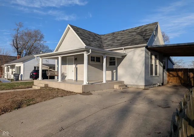 Photo 4 of Single family home for sale at 3432 Hamilton Pl, Anderson, IN 46013 | MLS# 22090388 | Listing updated on 2026-09-28