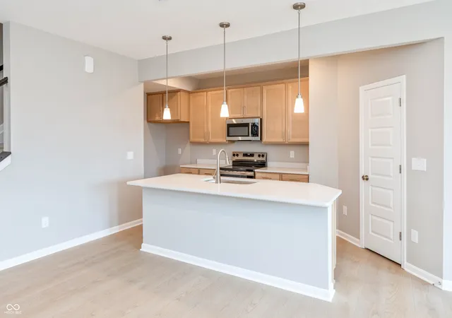5th image of 869 Rosebud Ln, Greenfield, IN 46140 | MLS# 22090404