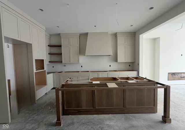 Photo 2 of Townhouse for sale at 468 Village Green Dr, Carmel, IN 46032 | MLS# 22090434 | Listing updated on 2026-09-22