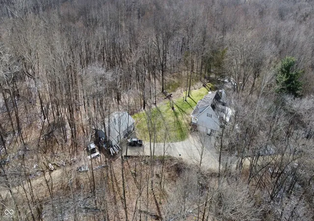 Photo 4 of Single family home for sale at 111 W Everton Rd, Connersville, IN 47331 | MLS# 22090455 | Listing updated on 2026-10-23