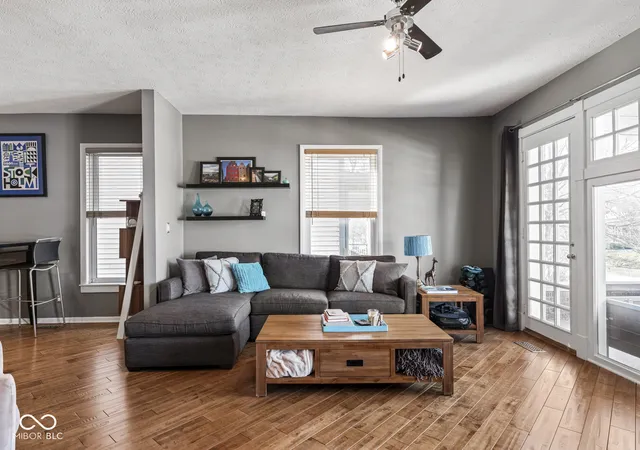 5th image of 549 Fletcher Ave #1, Indianapolis, IN 46203 | MLS# 22090613