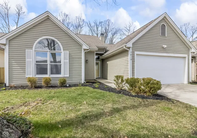 Homes for sale in Indianapolis, IN | 7818 Chesapeake Dr W, Indianapolis, IN 46236 | MLS# 22090626