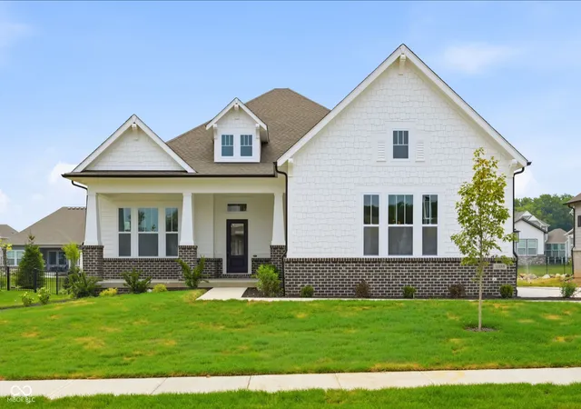 Photo 1 of Single family home for sale at 11388 Selsey Rd, Fishers, IN 46040 | MLS# 22090663 | Listing updated on 2026-09-26