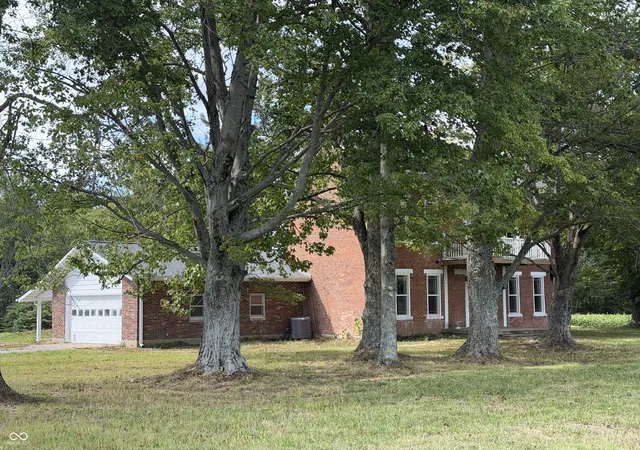 Photo 3 of Single family home for sale at 8675 N State Hwy 3, North Vernon, IN 47265 | MLS# 22090682 | Listing updated on 2026-09-16