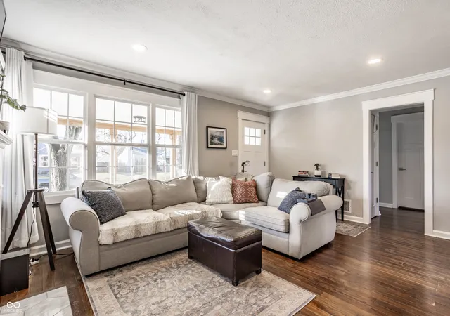 2nd image of 2426 Northview Ave, Indianapolis, IN 46220 | MLS# 22090901