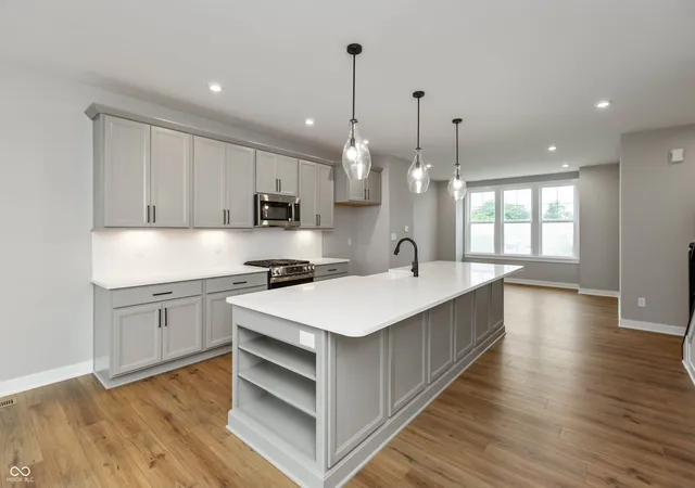 Photo 4 of Sale Pending at 6040 Georgica Ln, Mc Cordsville, IN 46055 | MLS# 22090908 | Listing updated on 2026-07-24