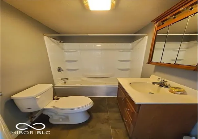3rd image of 8053 N Sugar Creek Myrtle Ln, Fairland, IN 46126 | MLS# 22090926