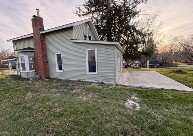 Photo 3 of Single family home for sale at 29 Beveridge St, Greencastle, IN 46135 | MLS# 22090947 | Listing updated on 2026-08-20