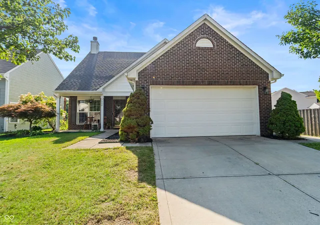 1st image of 7464 Jenison Dr, Indianapolis, IN 46217 | MLS# 22090962