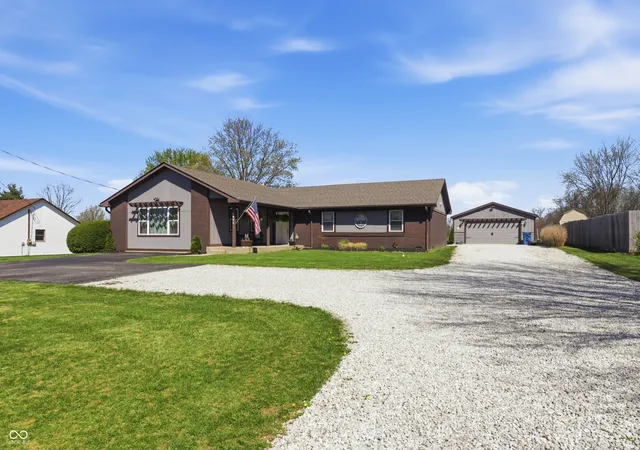 Homes for sale in Greenfield, IN | 6880 W 100 N, Greenfield, IN 46140 | MLS# 22091039