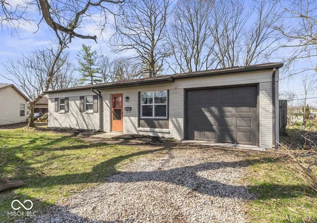 2nd image of 7840 Roseway Ct, Indianapolis, IN 46226 | MLS# 22091163