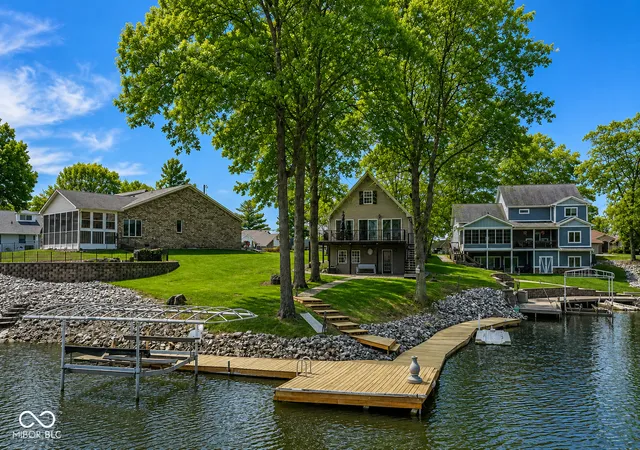 1st image of 186 Mill Springs, Coatesville, IN 46121 | MLS# 22091332