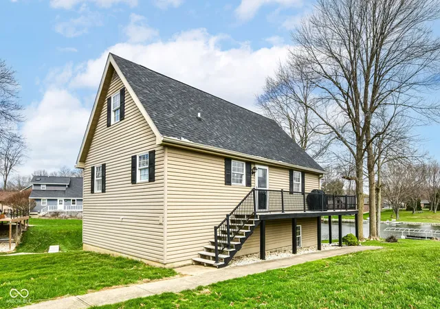 Homes for sale in Coatesville, IN | 186 Mill Springs, Coatesville, IN 46121 | MLS# 22091332