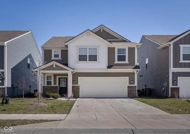 1st image of 11516 Basalt Dr, Indianapolis, IN 46235 | MLS# 22091370