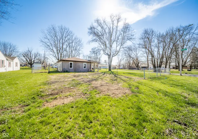 Photo 29 of Single family home for sale at 3500 E Race St, Muncie, IN 47303 | MLS# 22091393 | Listing updated on 2026-09-04