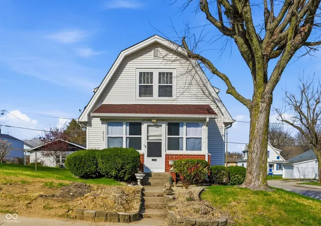 Photo 1 of Single family home for sale at 2502 S Delaware St, Indianapolis, IN 46225 | MLS# 22091570 | Listing updated on 2026-10-06