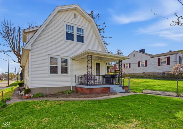 Photo 2 of Single family home for sale at 2502 S Delaware St, Indianapolis, IN 46225 | MLS# 22091570 | Listing updated on 2026-10-06