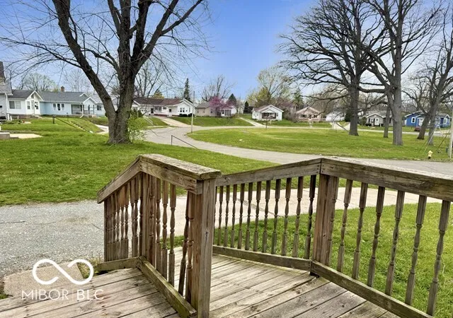Homes for sale in Anderson, IN | 237 Ringwood Wy, Anderson, IN 46013 | MLS# 22091648