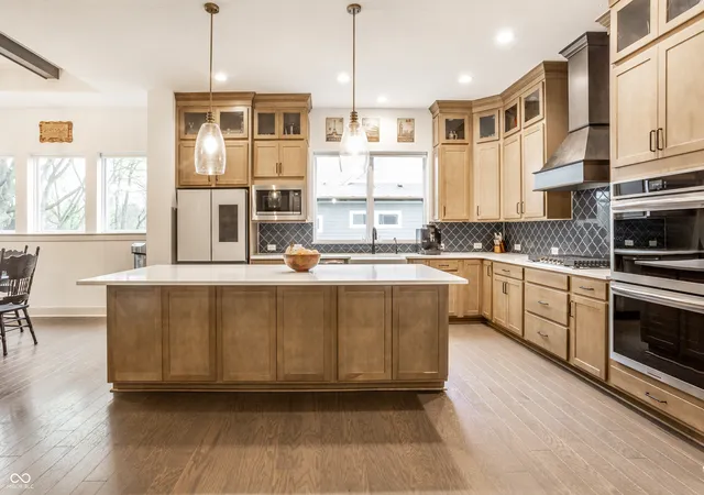 image of 11363 Briargate Dr, Fishers, IN 46040 | MLS# 22091657