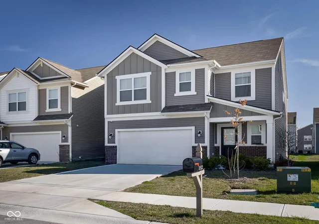 Photo 1 of Single family home for sale at 11522 Basalt Dr, Indianapolis, IN 46235 | MLS# 22091660 | Listing updated on 2026-07-22